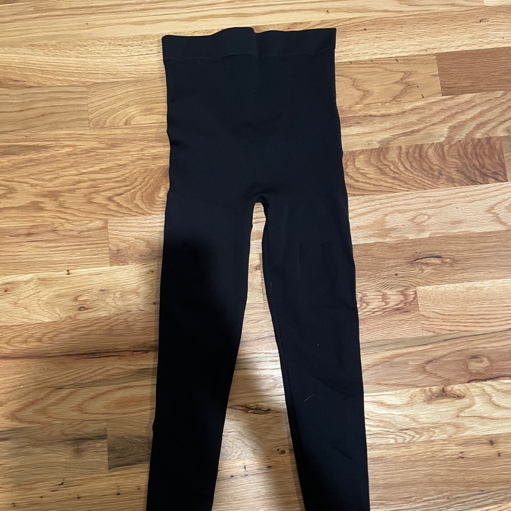 Blanqi maternity/ postpartum leggings